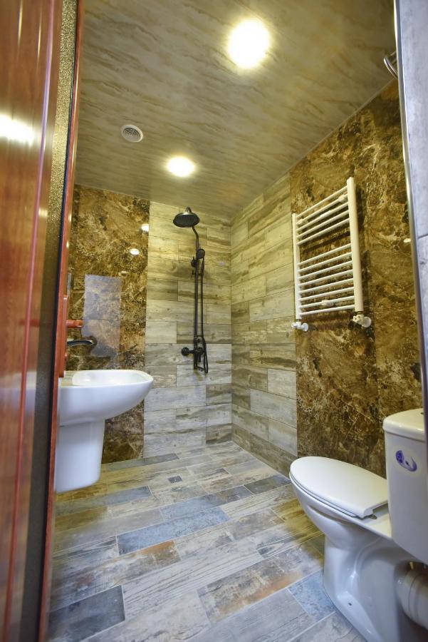 Altunyan Hotel Γιερεβάν Εξωτερικό φωτογραφία