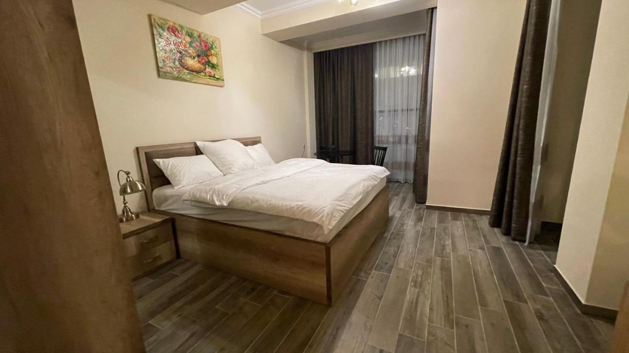 Altunyan Hotel Γιερεβάν Εξωτερικό φωτογραφία