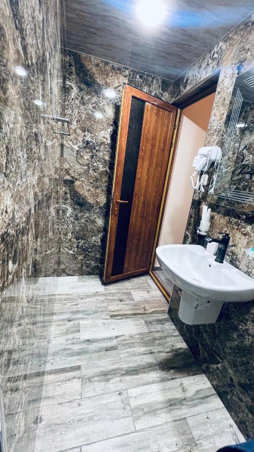 Altunyan Hotel Γιερεβάν Εξωτερικό φωτογραφία