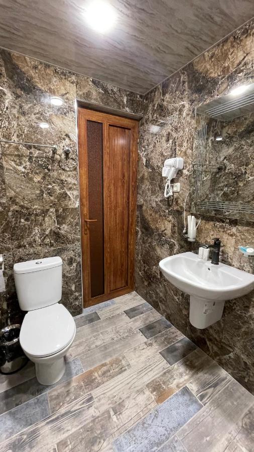 Altunyan Hotel Γιερεβάν Εξωτερικό φωτογραφία